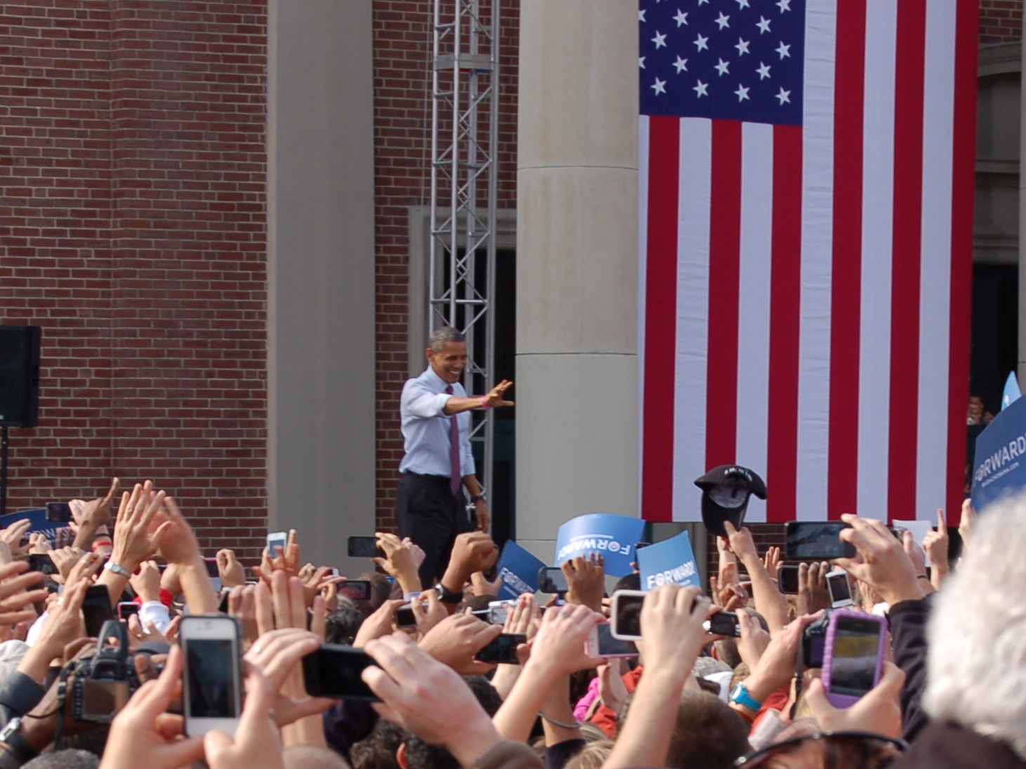 Elizabeth Reed Writes - Political Activist Traveler health issues